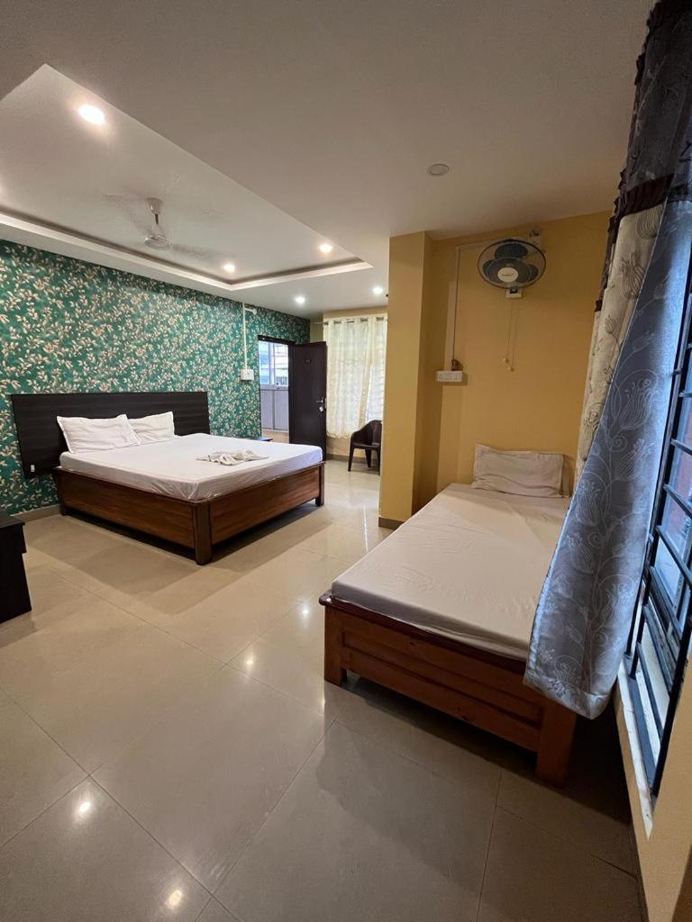 فندق Hk Residency غاواهاتي المظهر الخارجي الصورة