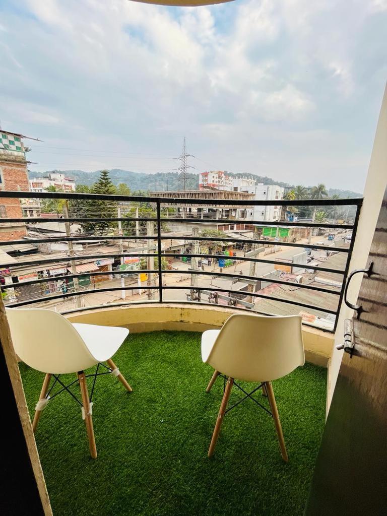 فندق Hk Residency غاواهاتي المظهر الخارجي الصورة